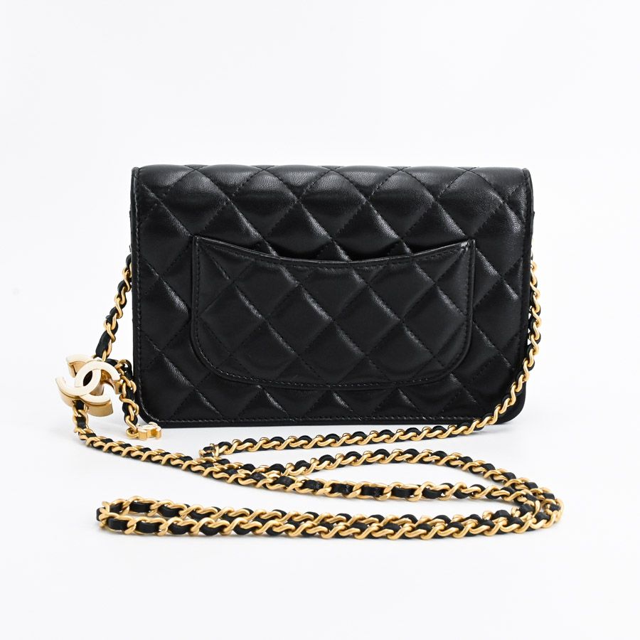 CHANEL シャネル チェーンウォレット チェーンウォレット AP3938