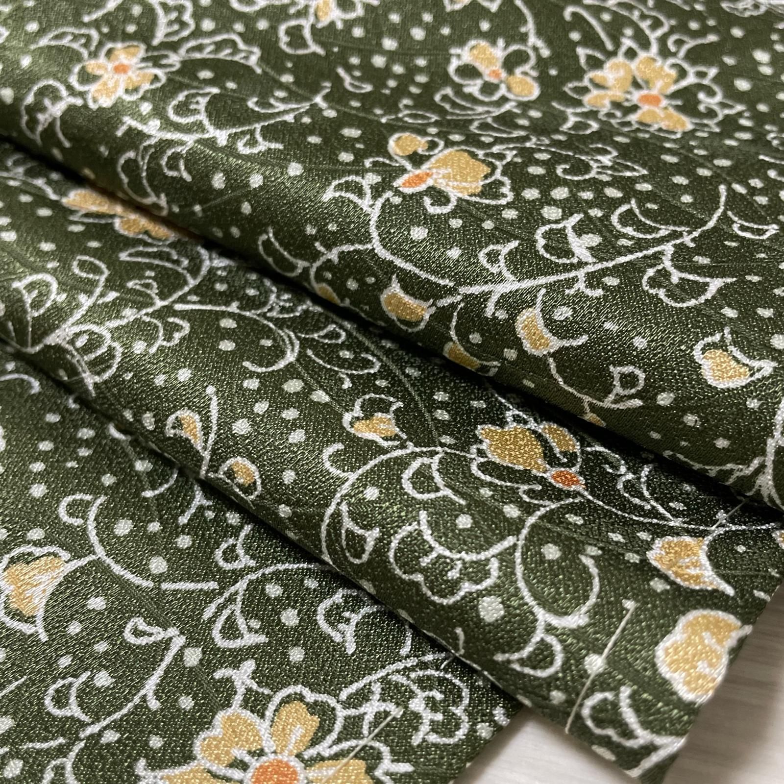 小紋 花唐草 抹茶色 着物 正絹 X-1658 6,424円