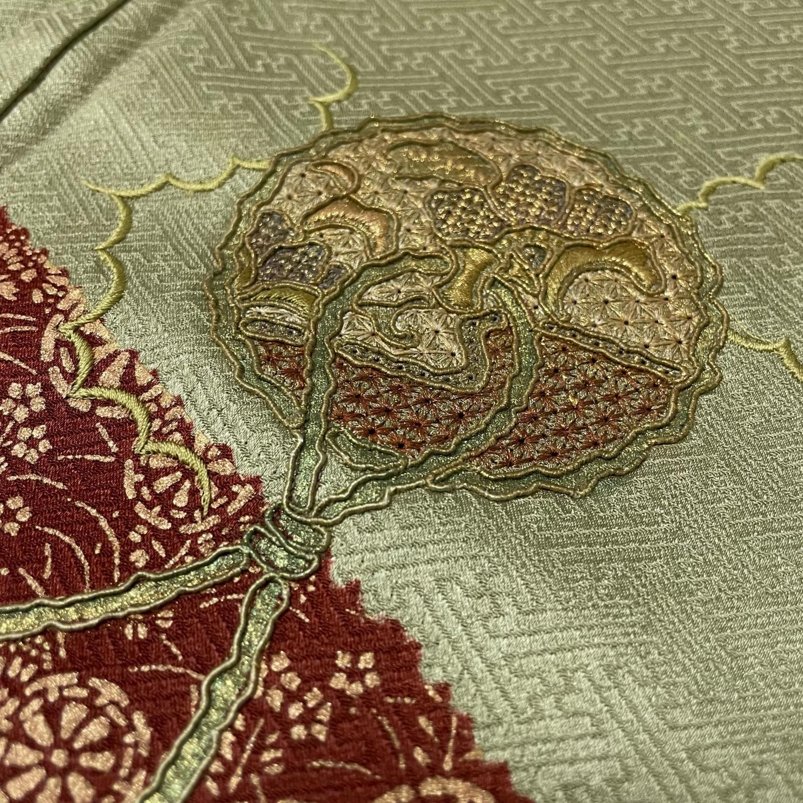 訪問着　フルセット　蘇州刺繍　文箱　紗綾形地紋　スコッチガード加工　L5 汕頭刺繍 蘇州刺繍 付下げ 絞り 金彩 紗綾形地紋 着物 正絹 X-1715