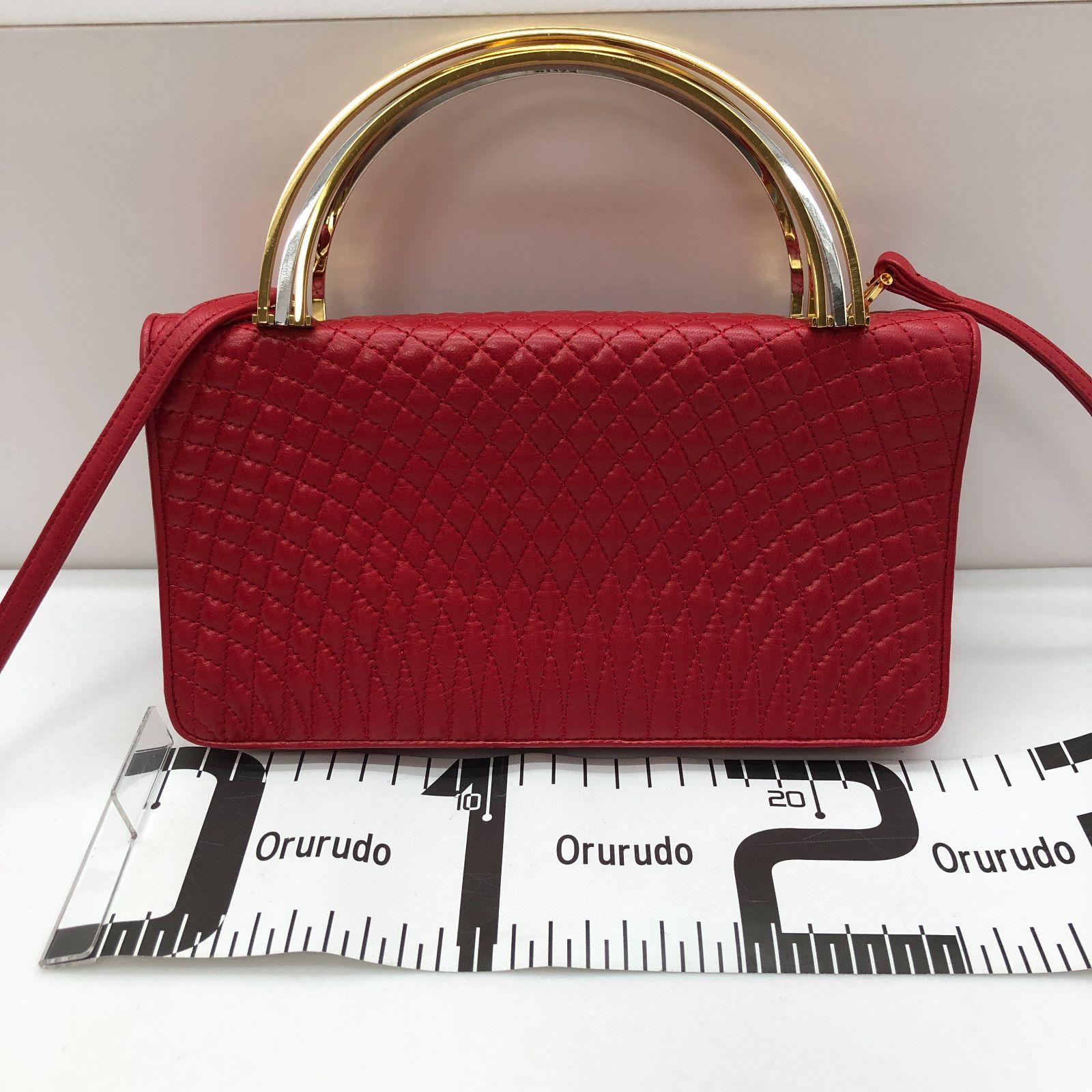 BALLY レザー ショルダーバッグ レッド 赤 バリー SGAW26-1659 - メルカリ