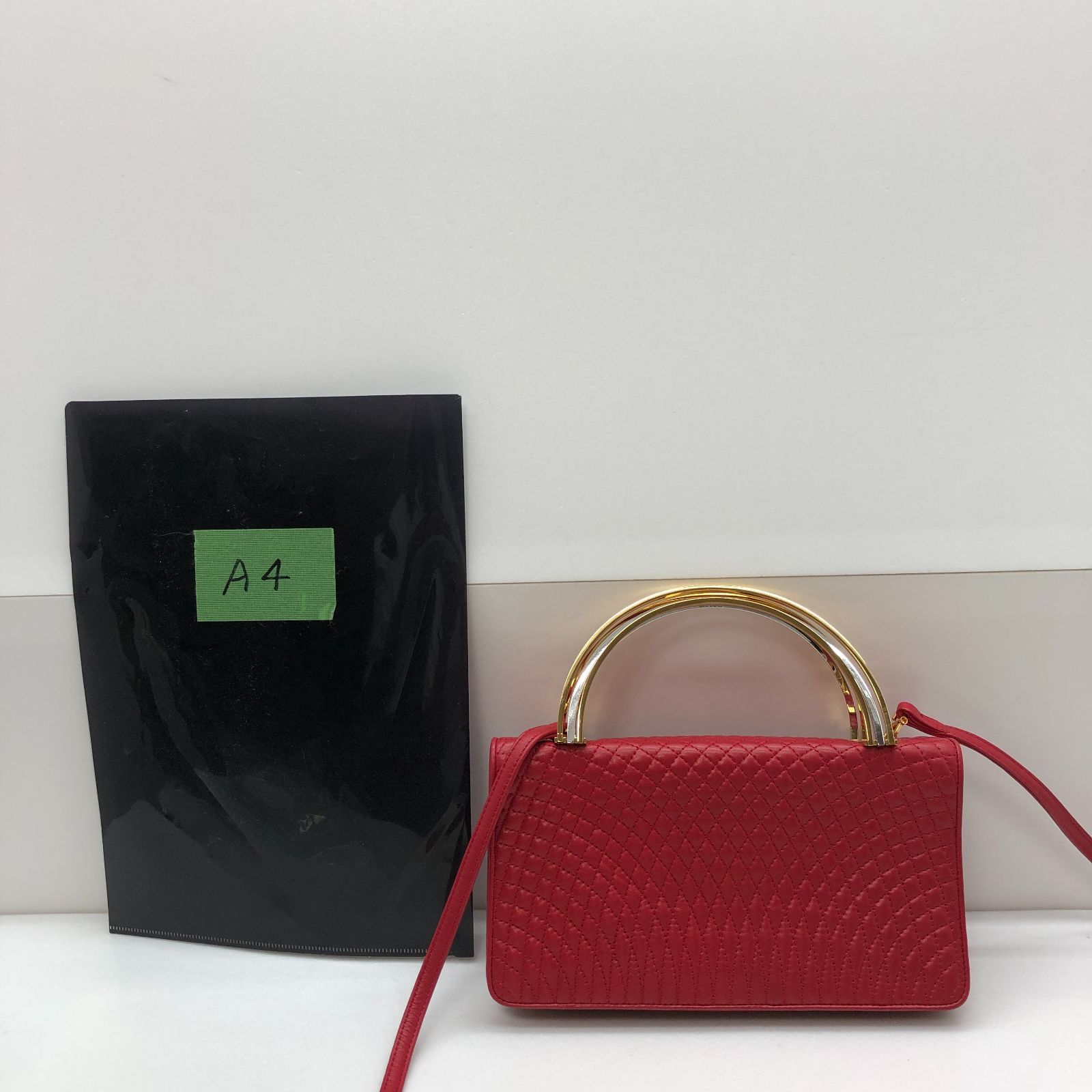 BALLY レザー ショルダーバッグ レッド 赤 バリー SGAW26-1659 - メルカリ