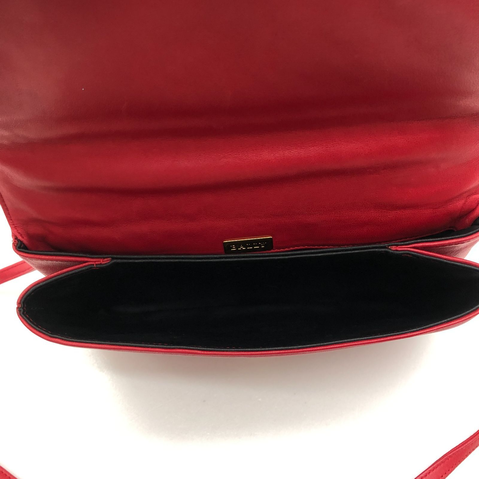 BALLY レザー ショルダーバッグ レッド 赤 バリー SGAW26-1659 - メルカリ