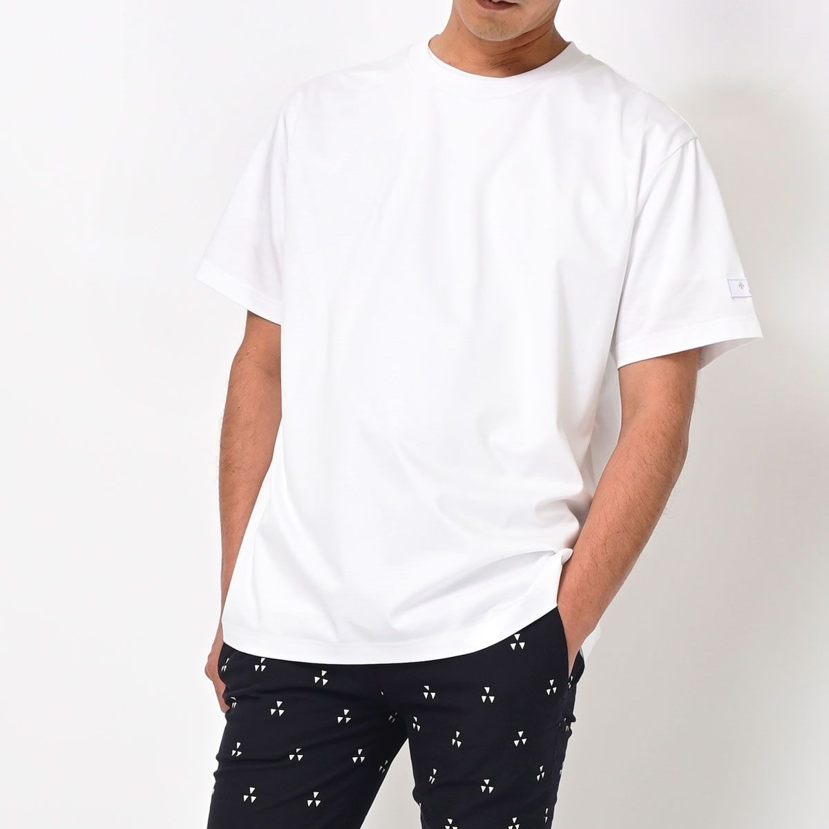 新品タグ付 TATRAS タトラス CIALO チアーロ 半袖 ロゴ Tシャツ 綺麗め オフィス シンプル メンズ レディース ユニセックス MCKZ0388083588