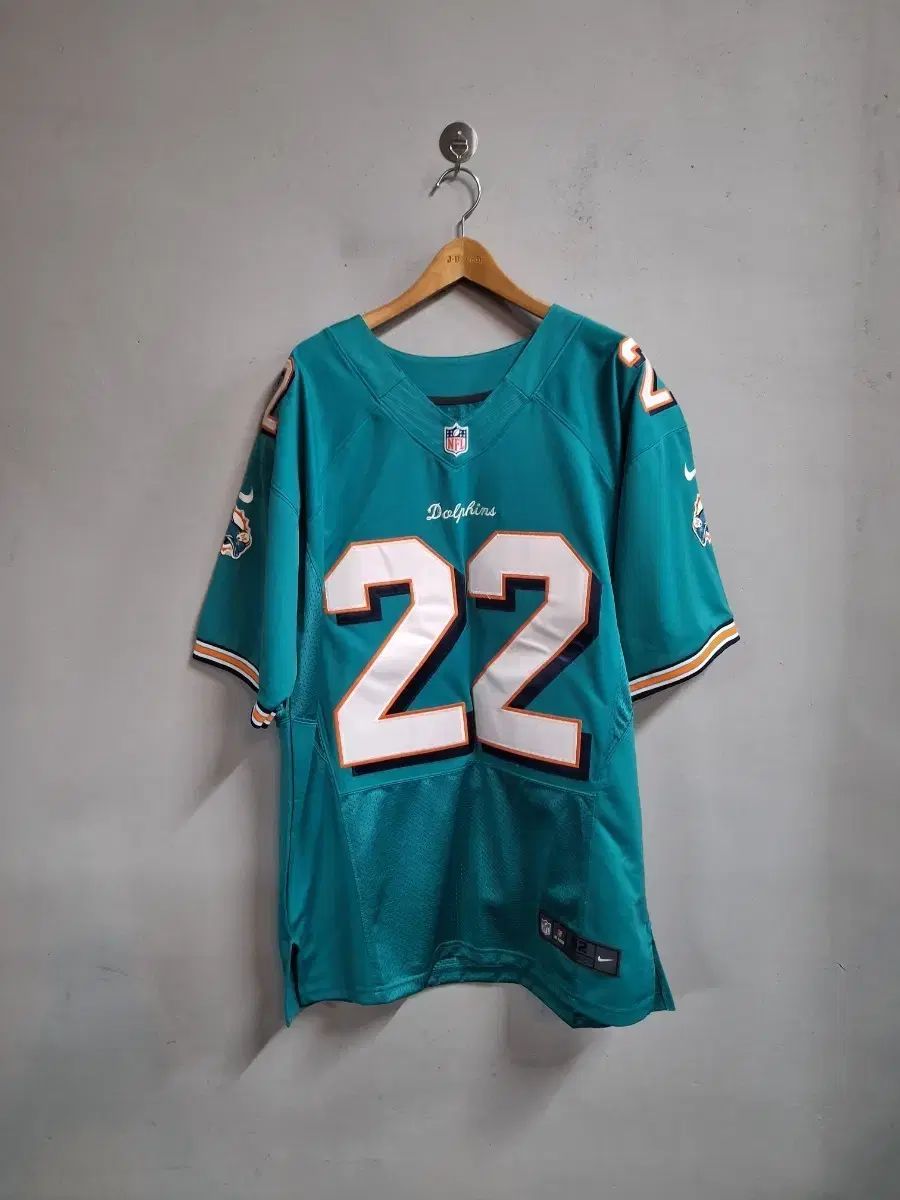 ナイキ ドルフィンズ 22番 NFL ジャージ