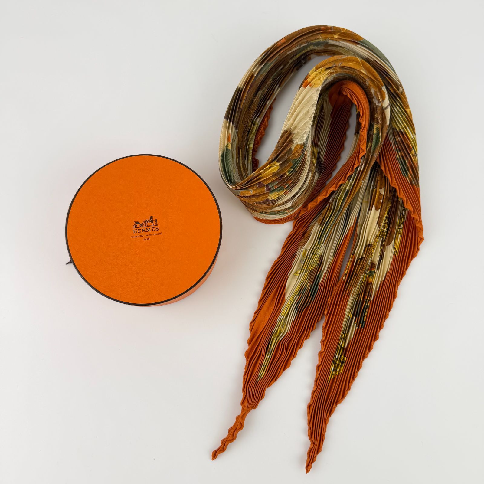 【中古】HERMES エルメス プリーツカレ スカーフ シルク マルチカラー ヴィンテージ レディース【中古美品】HIBUOCHI VINTAGE hboc260504a16