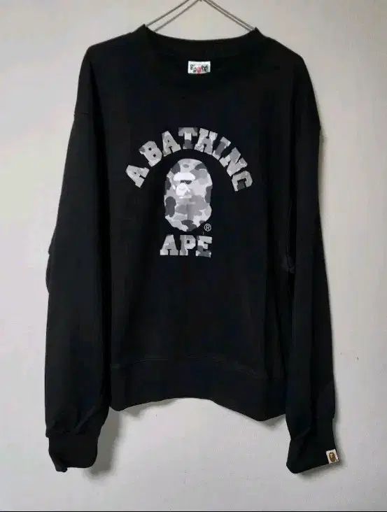 A BATHING APE アベイシングエイプ ブラック スウェット