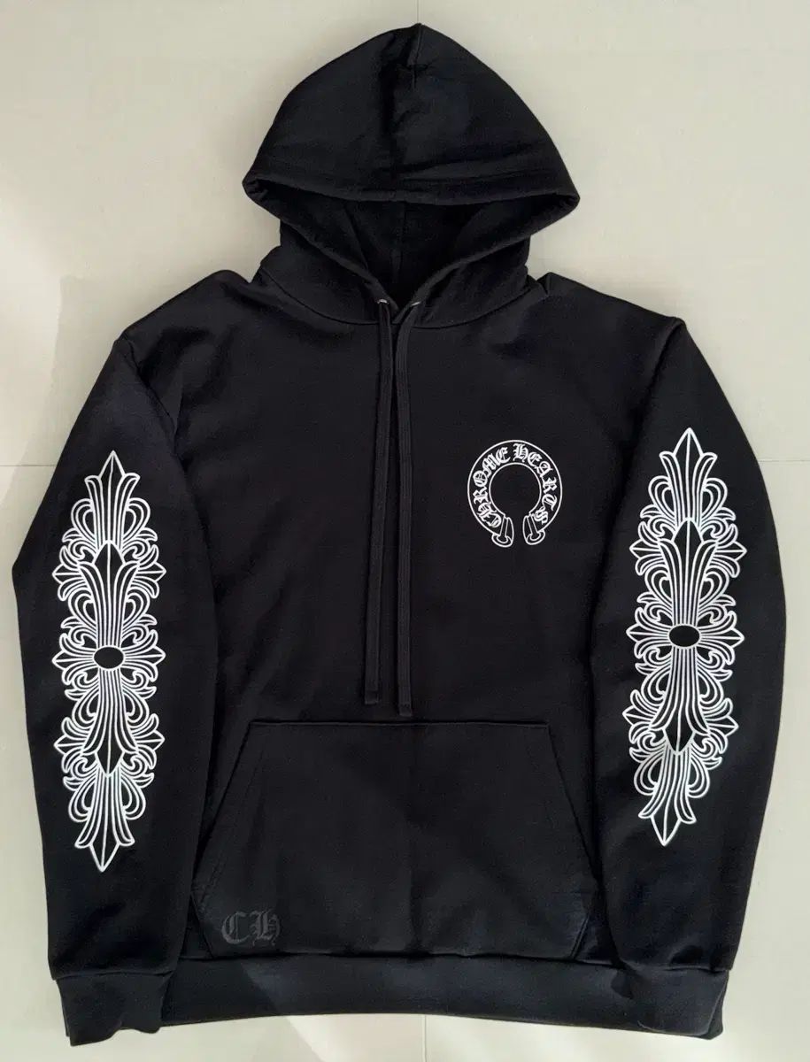 XL CHROME HEARTS クロムハーツ ホースシュー フローラル フーディー Tシャツ ブラック 187,644円
