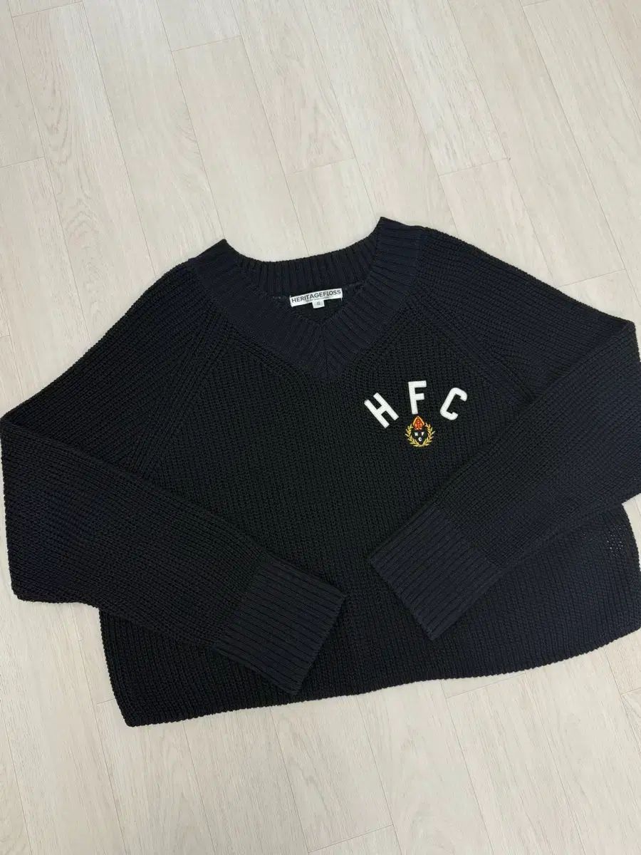 HERITAGE FLOSS フェルト リネン Vネック セーター