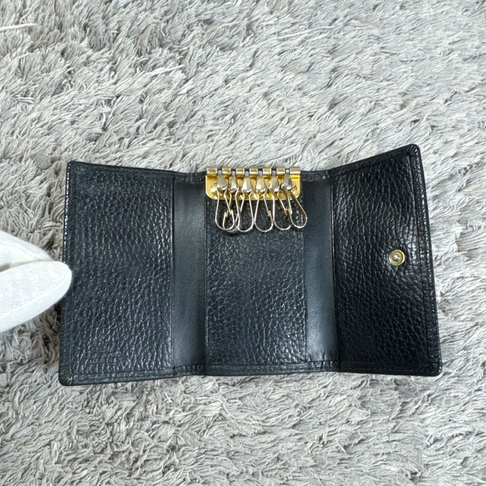 GIANNI VERSACE ブラック レザー キーケース GIANNI VERSACE(ジャンニヴェルサーチェ) / キーケース/PVC/BLK/無地