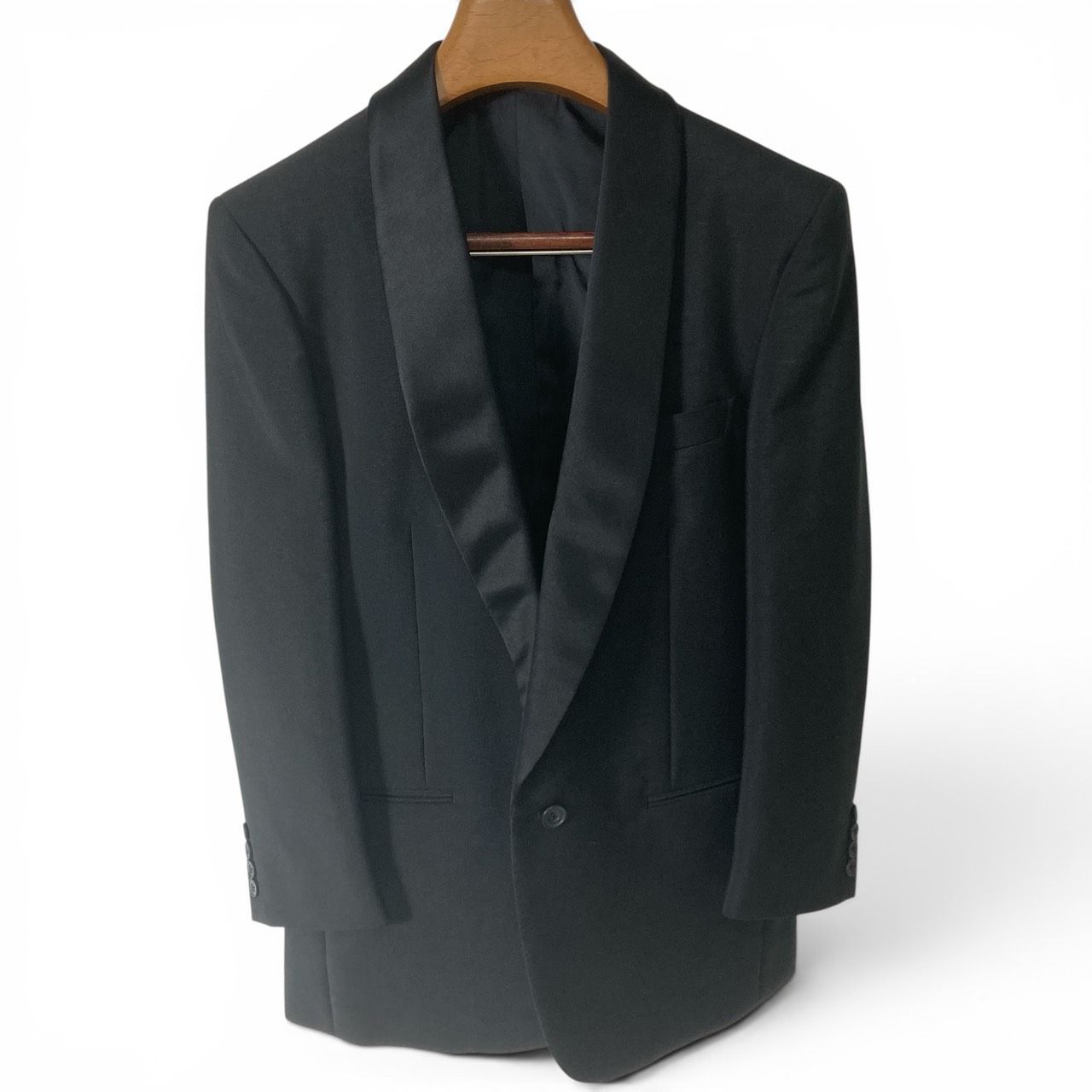極美品 クリスチャンディオール 1B タキシード ジャケット 26-HD014 極美品 クリスチャンディオール Christian Dior 1B ウールタキシード