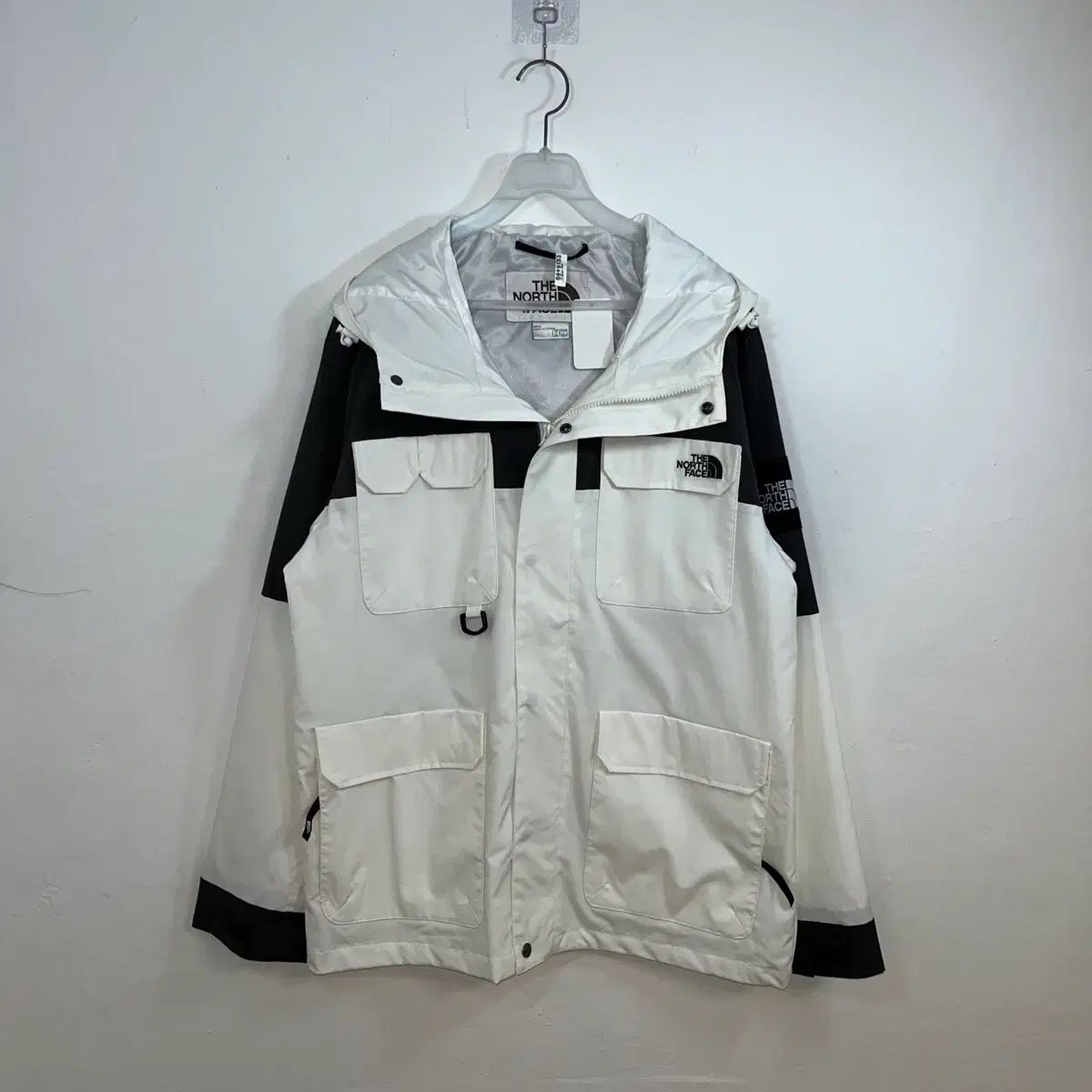 THE NORTH FACE ザノースフェイス 白 レイン ヴァラ 막이 11,008円