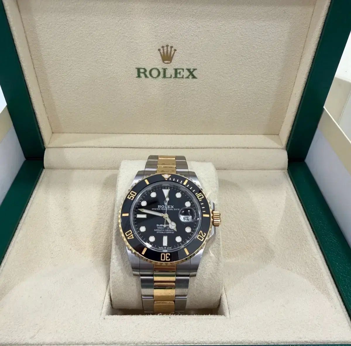 ROLEX ロレックス サブマリーナー 41mm 新モデル 126613