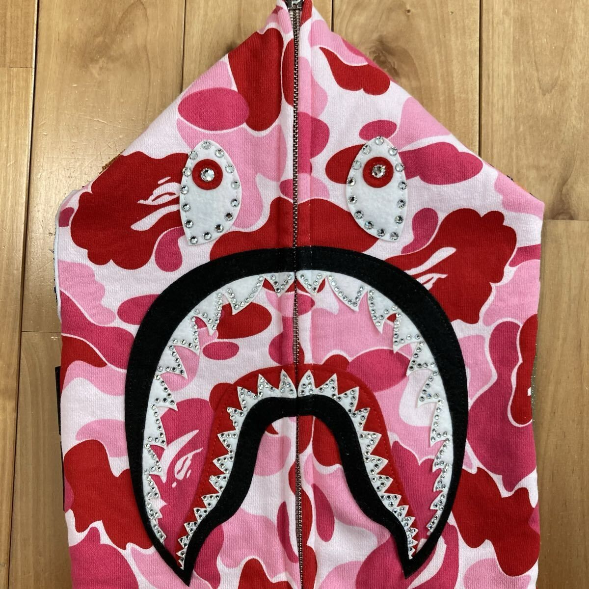 CRYSTAL STONE ABC CAMO PINK シャーク パーカー レディース Sサイズ