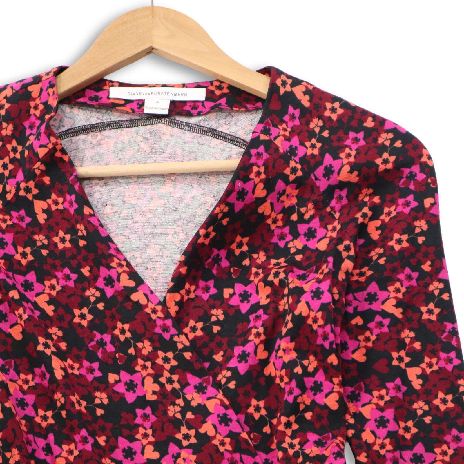 ダイアンフォンファステンバーグ シルクブレンド 総柄 7分袖 シースルー チュニック P レッド系 DIANE VON FURSTENBERG レディース DIANE von FURSTENBERG - 【美品】DIANE VON FURSTENBERG ダイアン