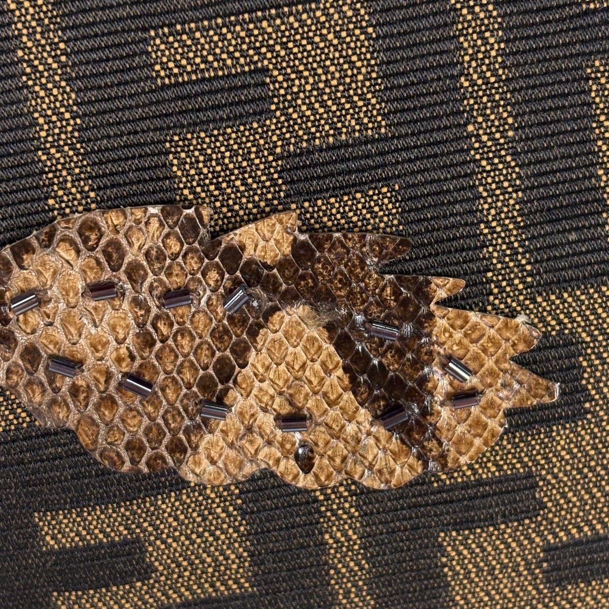 フェンディ FENDI ズッカ柄 ショルダーバッグ マンマバゲット