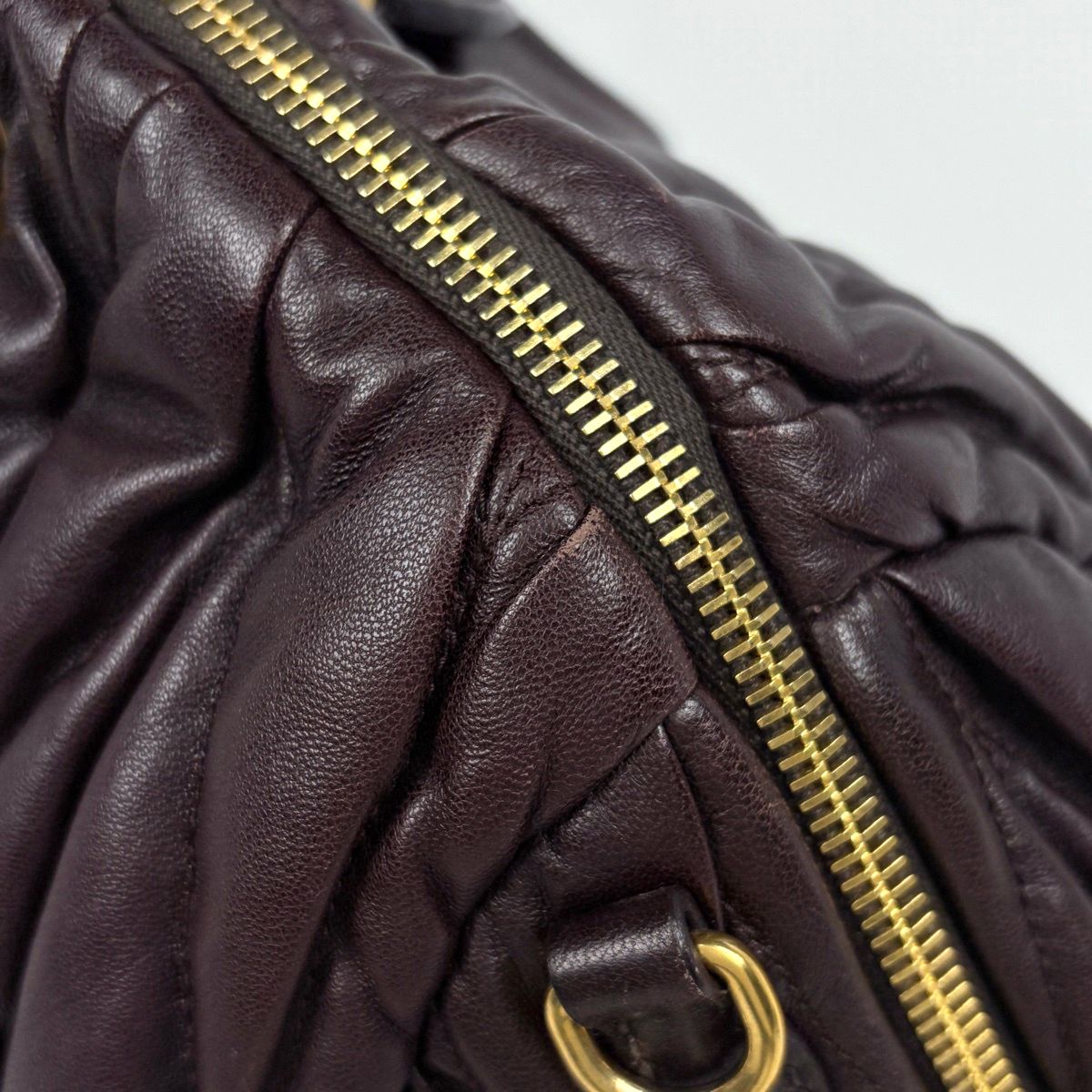 ミュウ ミュウ Miu Miu マテラッセ ハンドバッグ 2WAY レザー ボルドー