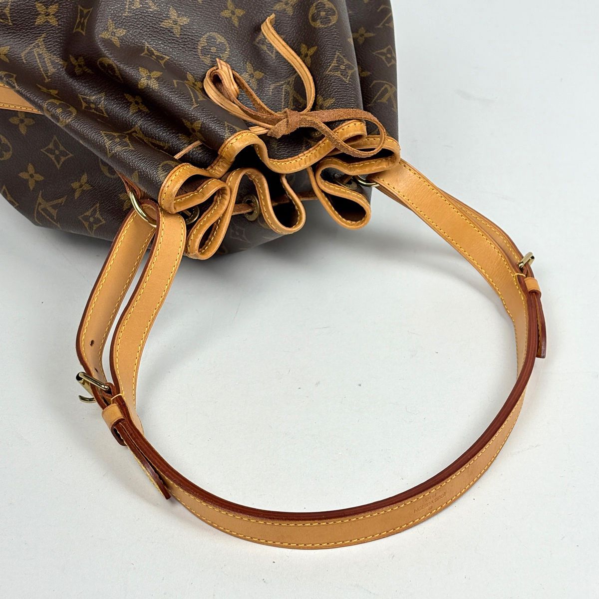 ルイ・ヴィトン Louis Vuitton ノエ ワンショルダー 巾着型 ショルダー 