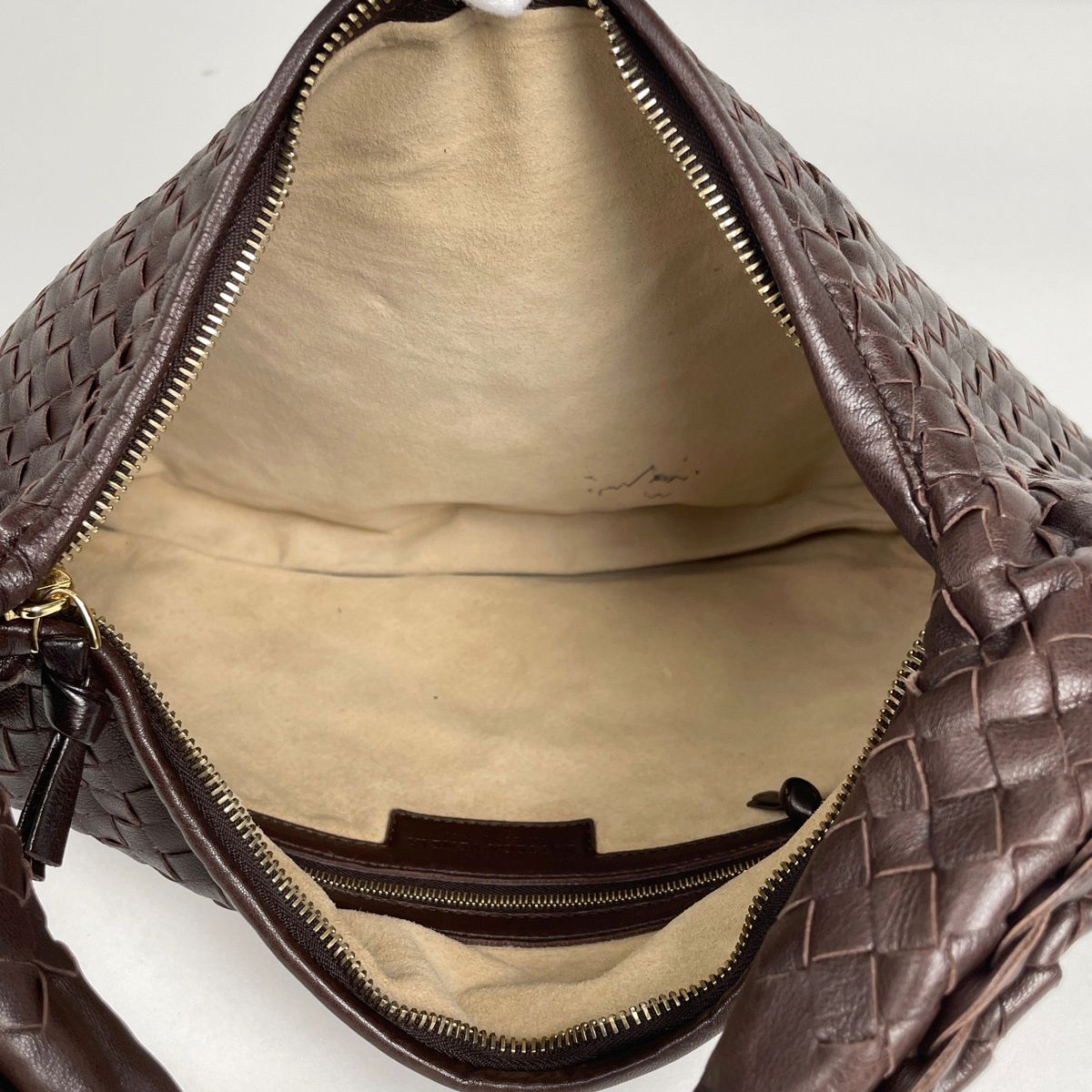 ボッテガヴェネタ BOTTEGAVENETA イントレチャート ショルダーバッグ