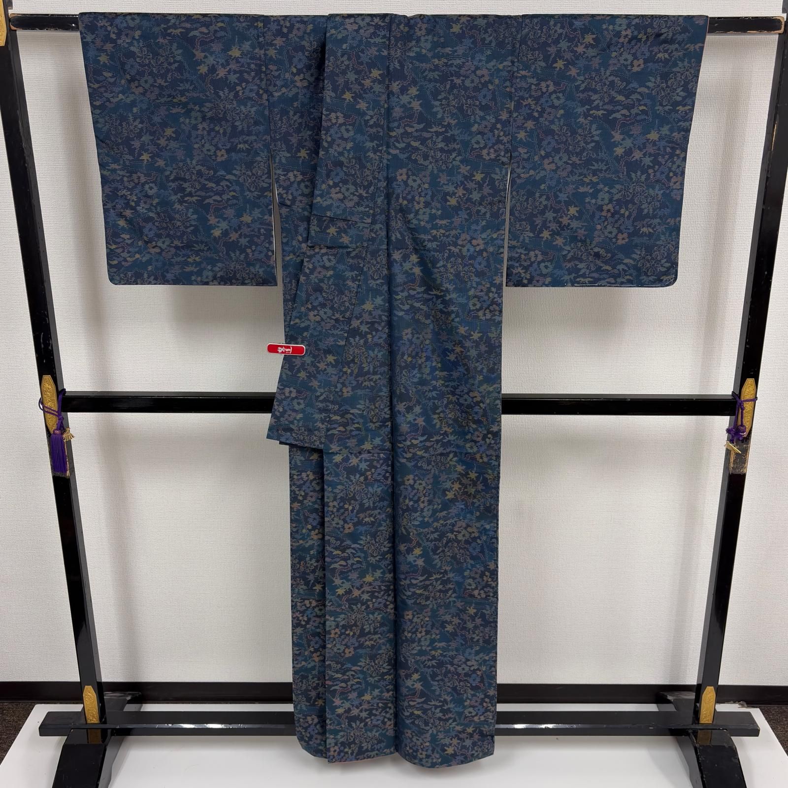 本場大島紬 正絹 泥染め 花草絣 袷 着物 MK-7703 - メルカリ