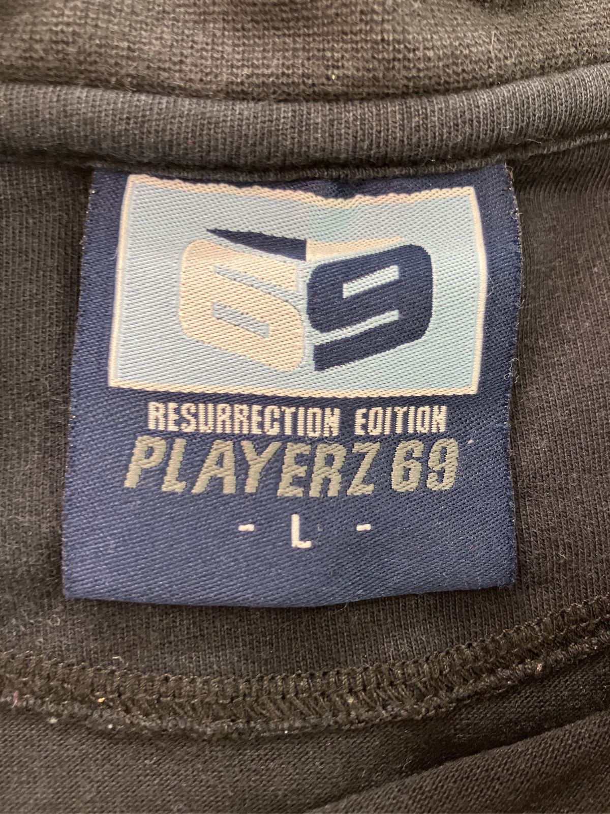 PLAYERZ 69 Tシャツ/カットソー L ブラック 前面プリント ブランドロゴ
