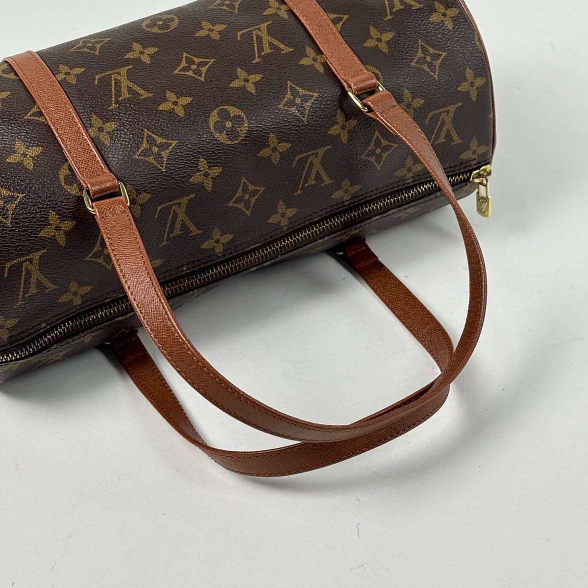 ルイ・ヴィトン Louis Vuitton パピヨン30 バレルバッグ 筒型 旧旧型