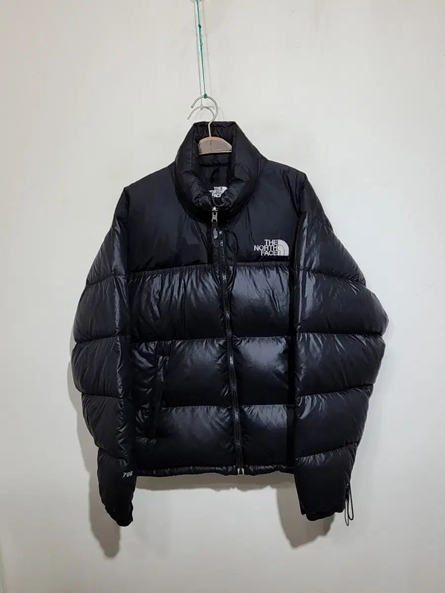 (100) THE NORTH FACE ヌプシ ダウンジャケット ブラック 700 ダウンジャケット