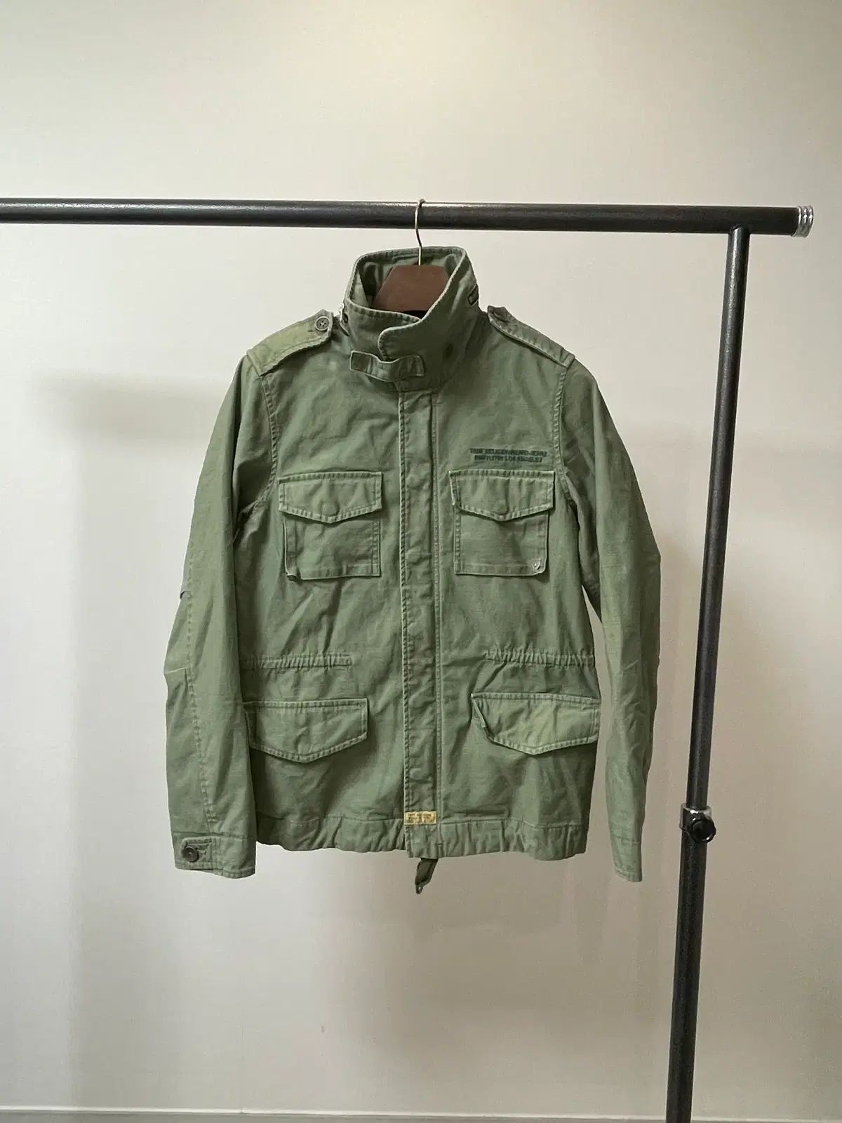 (S) TRUE RELIGION m65 マウンテンパーカー