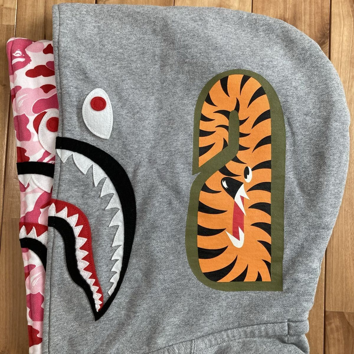 ☆XL☆ ダブル シャーク パーカー Double shark full zip hoodie a ☆XL☆ ダブル シャーク パーカー Double shark full zip hoodie a