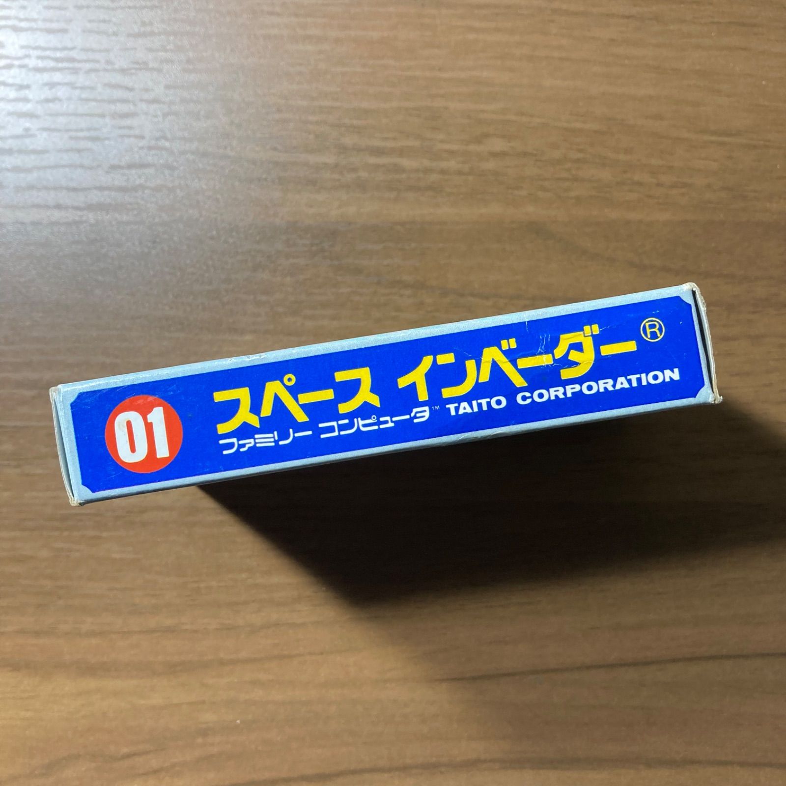 スペース インベーダー ファミコン ソフト 箱付き 説明書付き 2-197