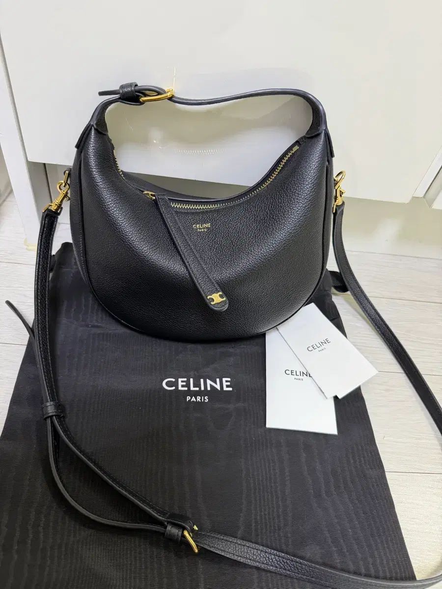 Celine セリーヌ 틴 ルルバッグ ブラック