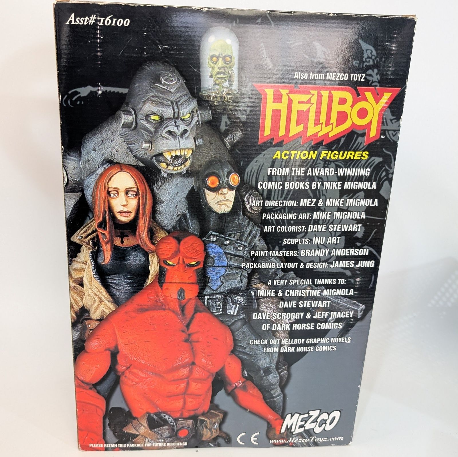 希少 メズコ MEZCO ヘルボーイ フィギュアHELLBOY フィギュア グッズ