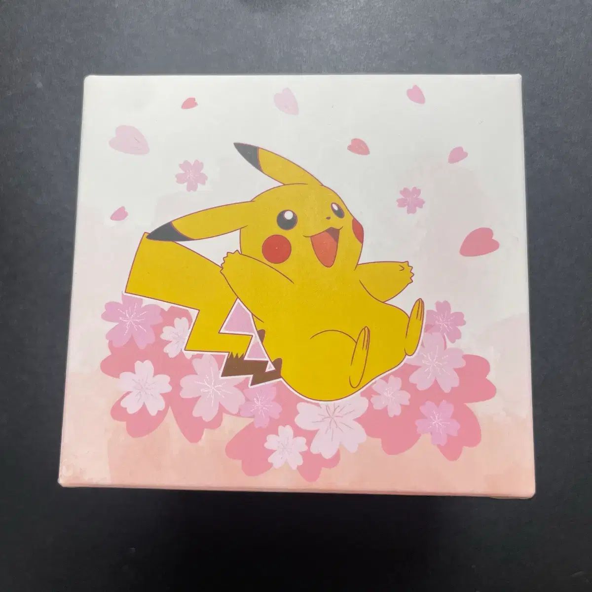 ロッテリア 桜 ウォーターボール ピカチュウ