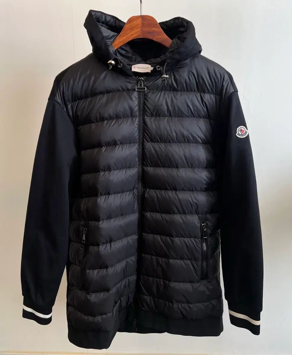 MONCLER モンクレール ニッダウン(正規品)M