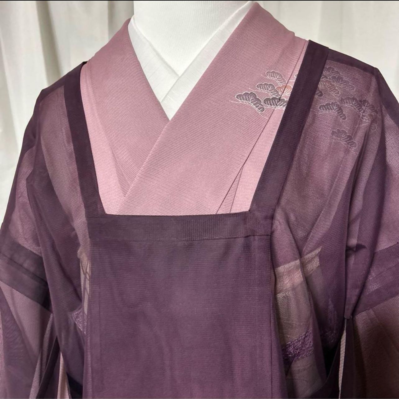 正絹 紗 夏道行ロング 美品 未使用級 紫鳶色 透け感 羽織コート 正絹 紗 夏道行ロング 美品 未使用級 紫鳶色 透け感 羽織コート
