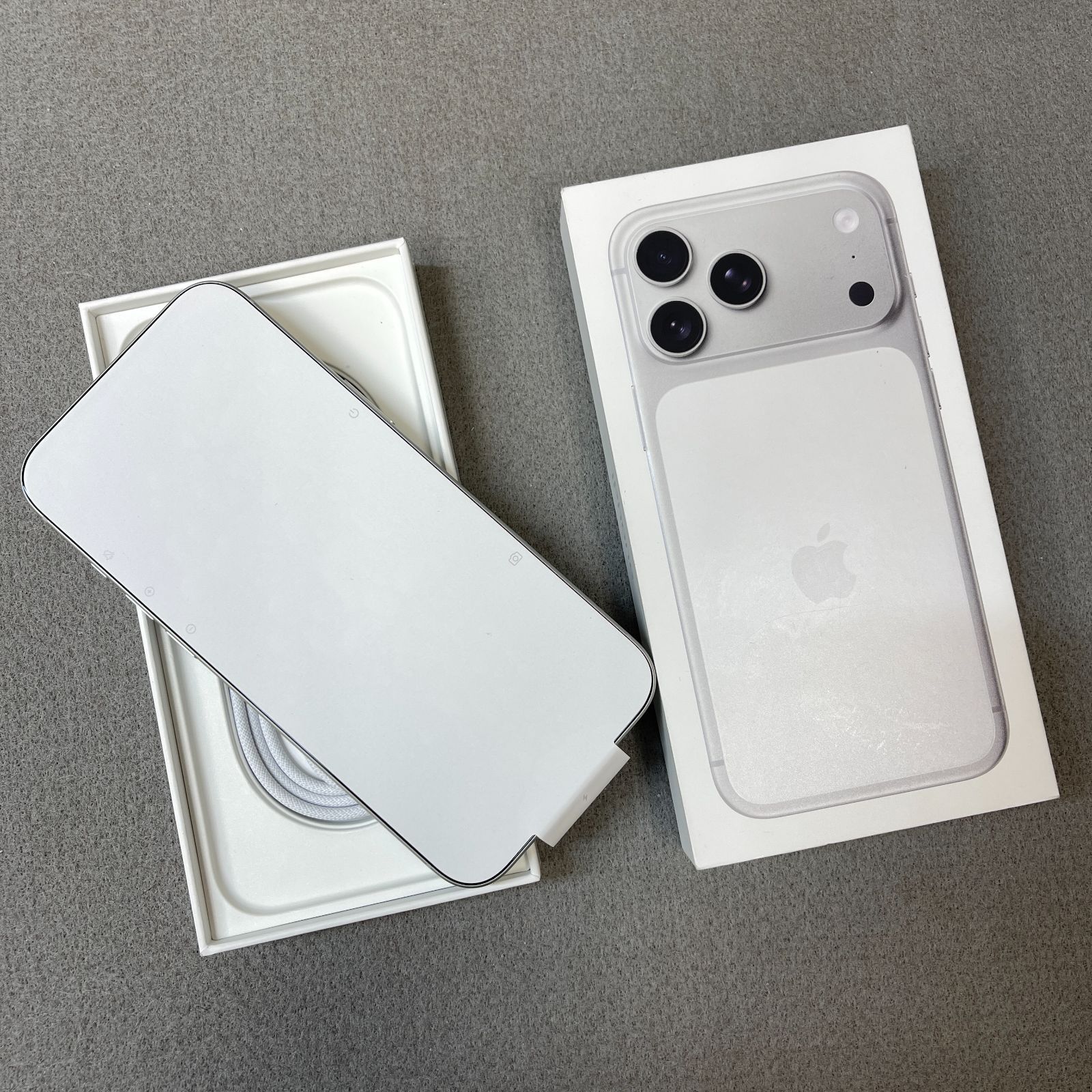 さ*な様 iPhone17 ProMax 2TB シルバー即日発送 Apple iPhone 17 Pro Max - 2TB - Silver - MFXR4LL/A - Cell Phones