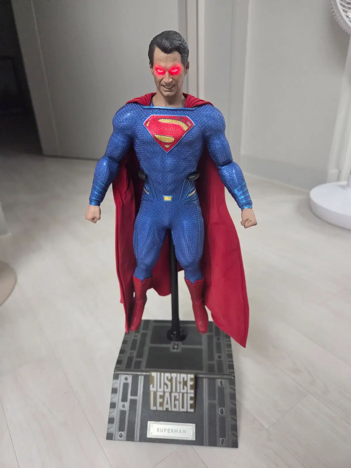 ホットトイズ ジャスティス・リーグ スーパーマン 出品 27,860円