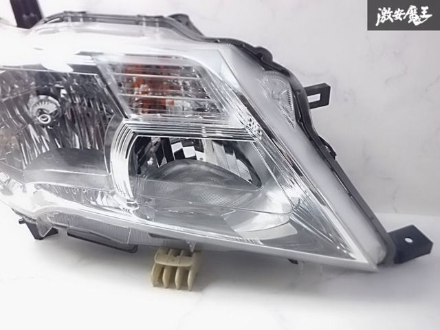日産純正 FC26 C26 セレナ ハロゲン ヘッドライト ヘッドランプ 右