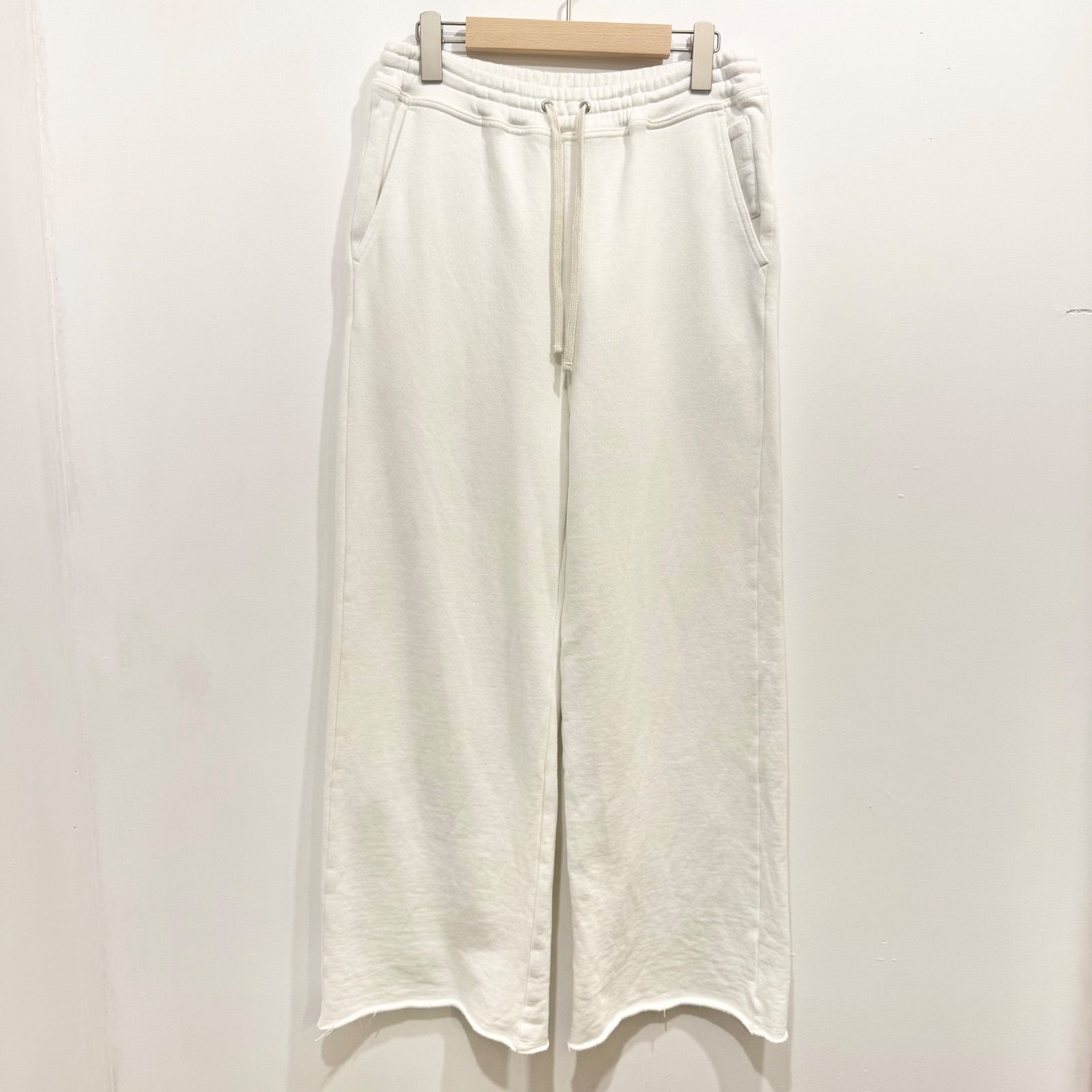 スウェットワイドストレートパンツ　38 2024SS plage スウェットワイドストレートパンツ ホワイト 日本製 38