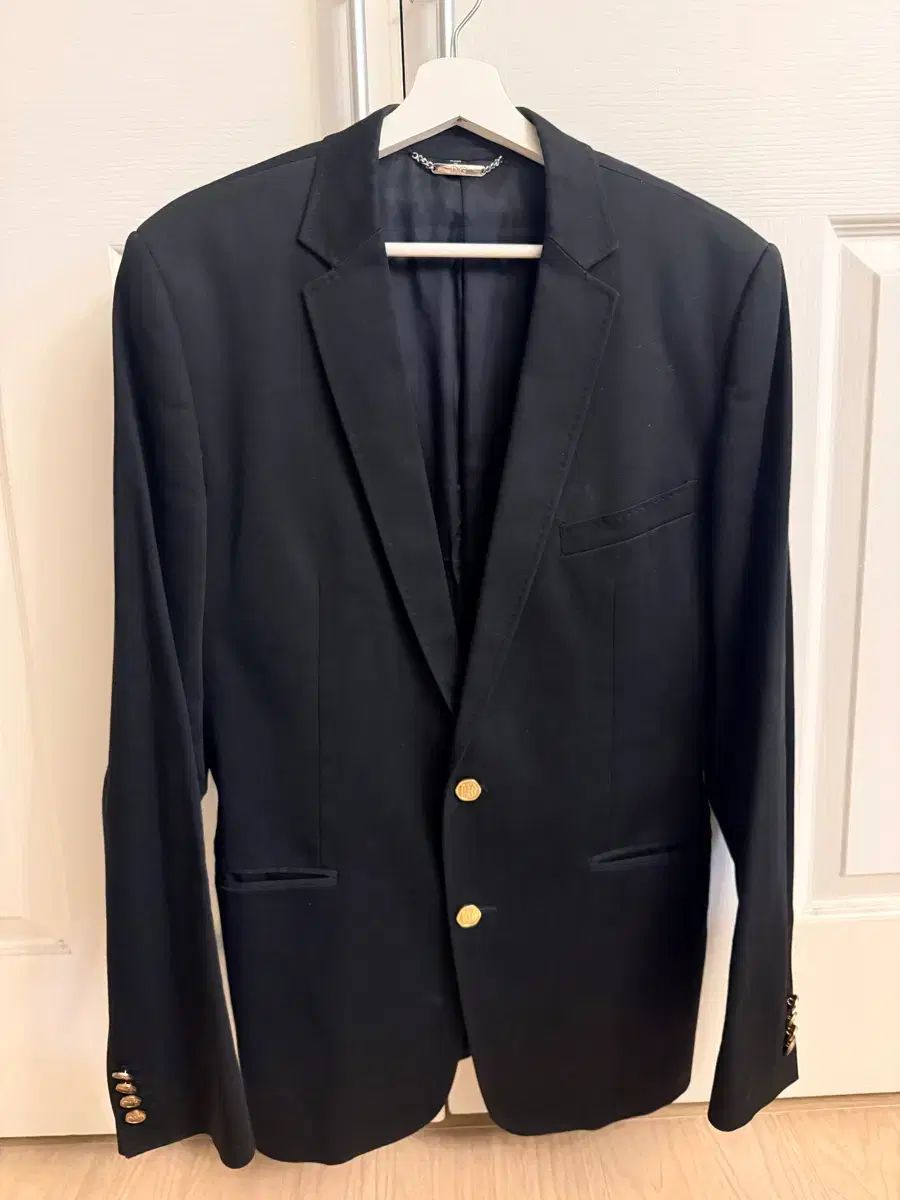 D&G Dolce&Gabbana ドルチェ＆ガッバーナ ブラック スリムフィット スーツ ジャケット ゴールドボタン ヨーロッパサイズ50