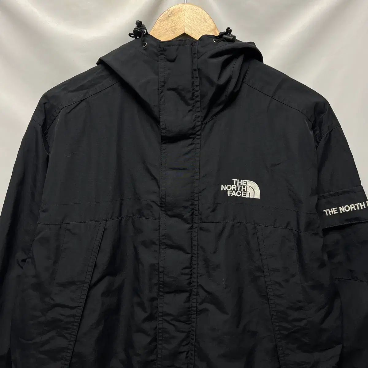 正規品/L THE NORTH FACE ザノースフェイス サイドポケット ロゴ ブラック ウィンドブレーカー