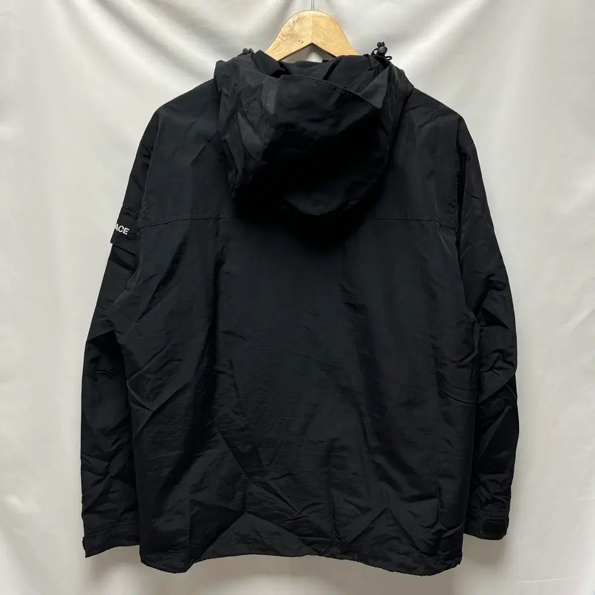 正規品/L THE NORTH FACE ザノースフェイス サイドポケット ロゴ ブラック ウィンドブレーカー