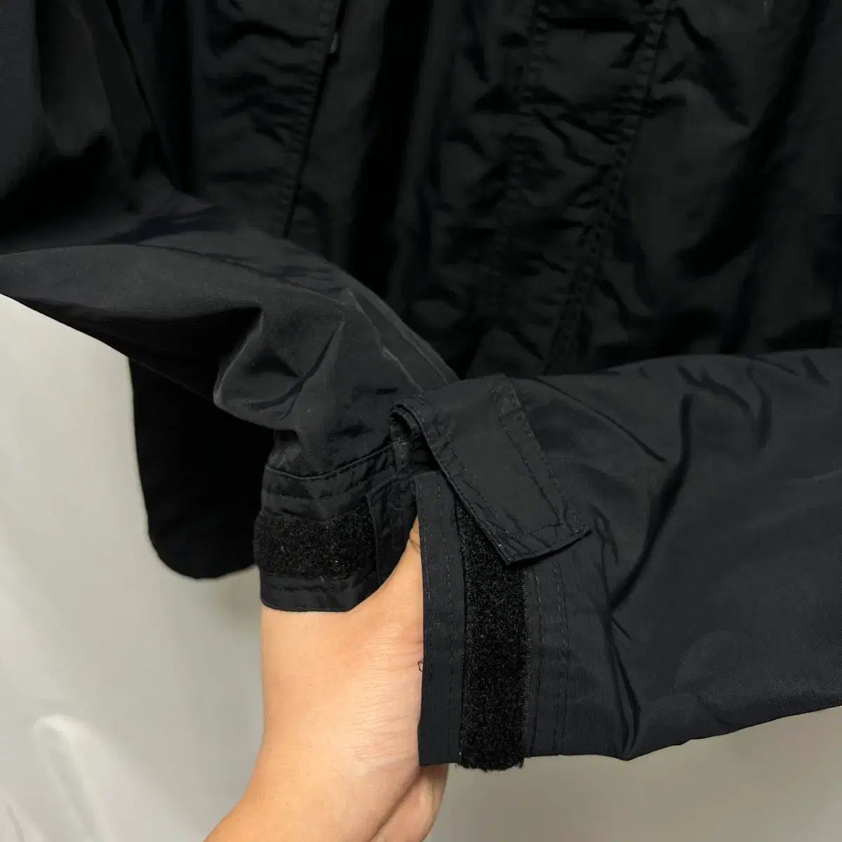 正規品/L THE NORTH FACE ザノースフェイス サイドポケット ロゴ ブラック ウィンドブレーカー