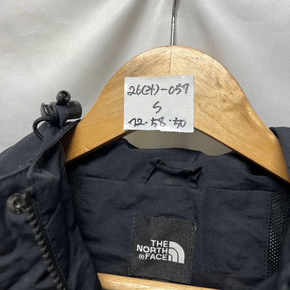 正規品/L THE NORTH FACE ザノースフェイス サイドポケット ロゴ ブラック ウィンドブレーカー