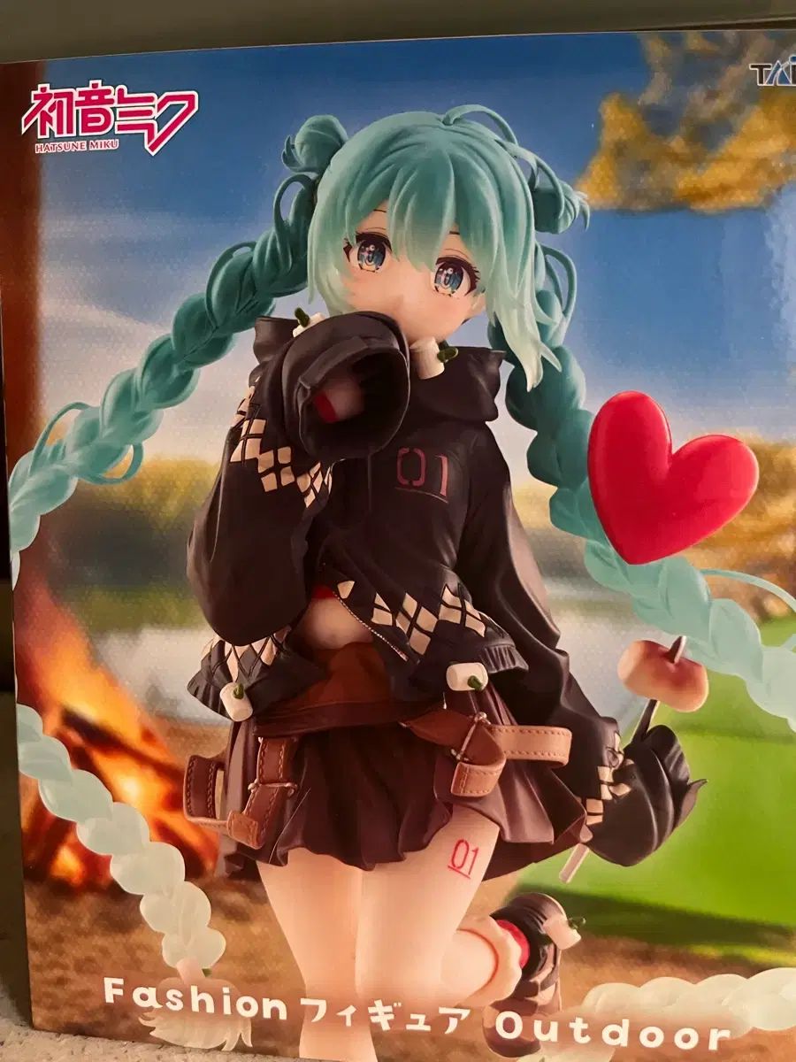 未開封) 初音 ミク TAITO アウトドア ファッション フィギュア