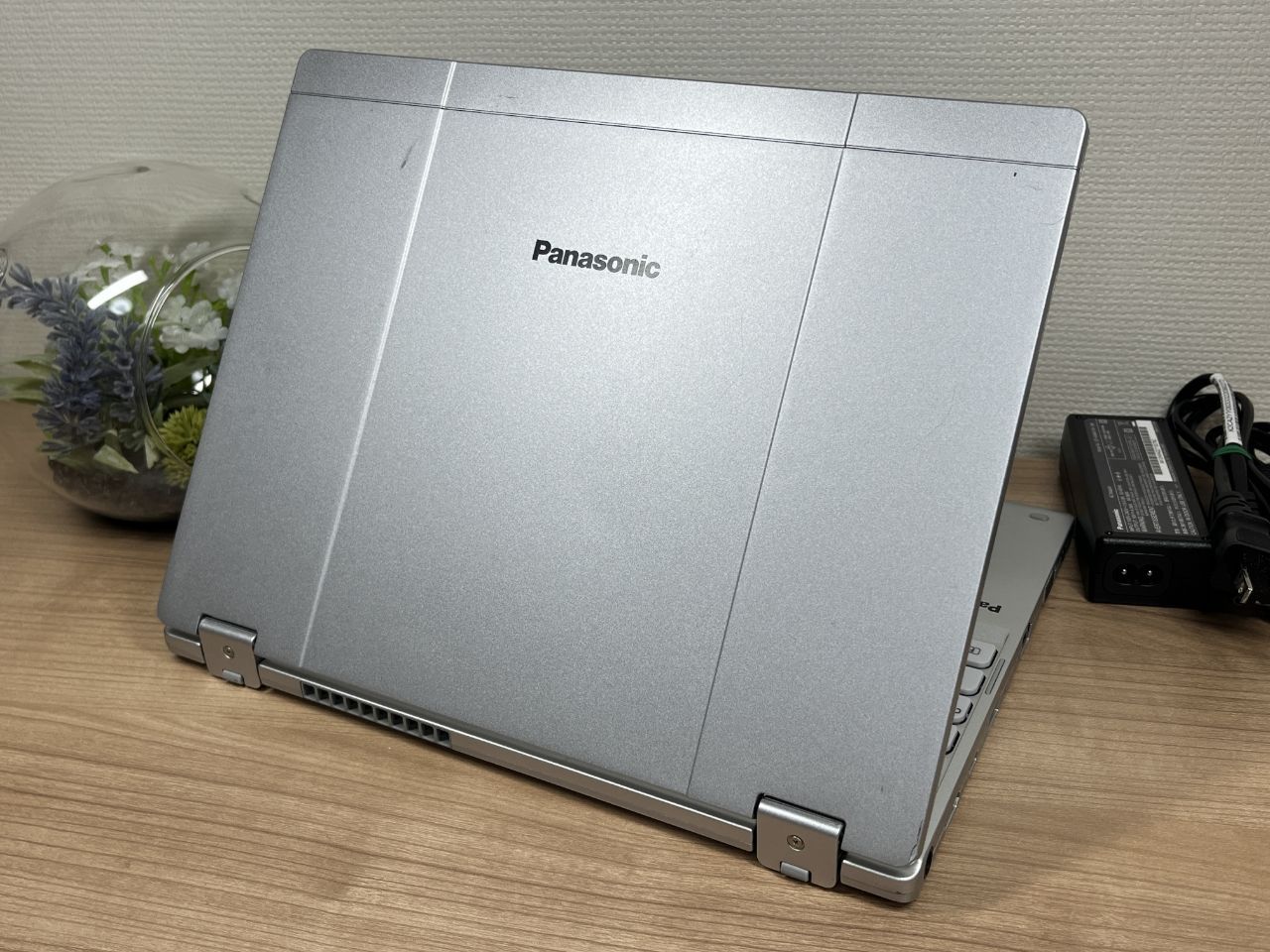 美品 Panasonic CF-QV1 16GB/256GB 第11世代 Office2024 - メルカリ