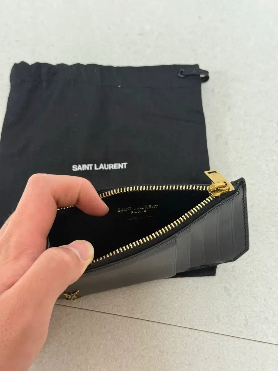 サンローラン カードウォレット サンローラン カードウォレット