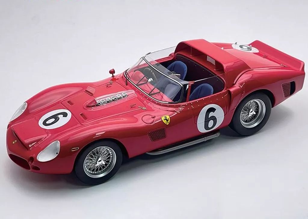 新品】ミニカー 1/18 フェラーリ 330 TRI-LM ル・マン24時間 1962 優勝