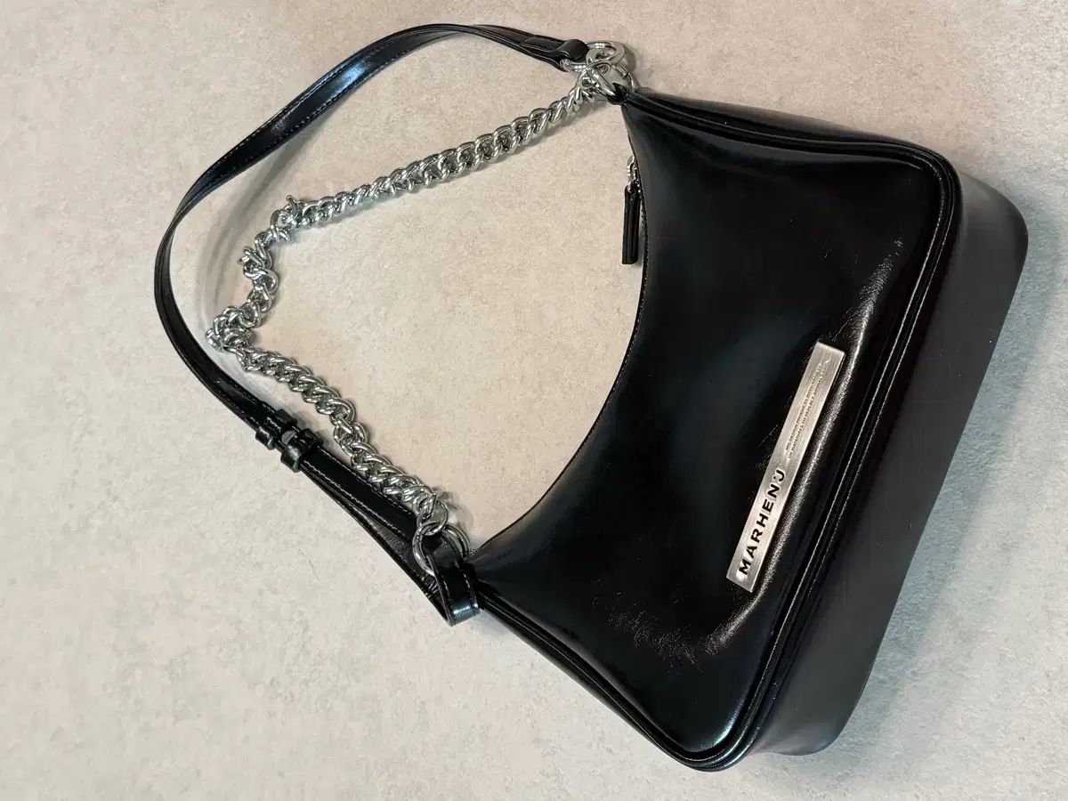 MARHEN.J ブラック セージ チェーン ショルダ (バッグ)