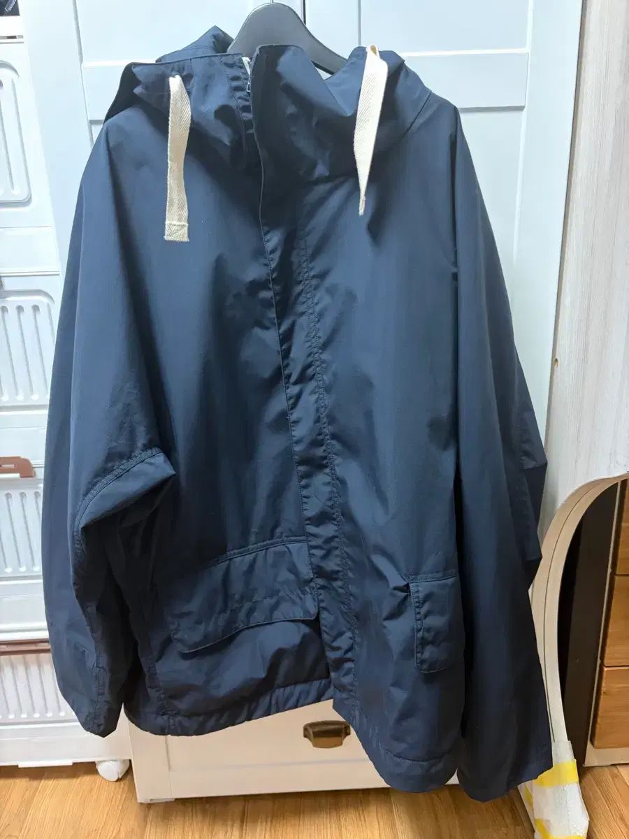 nanamica フーディー m (BEAKER 商品)