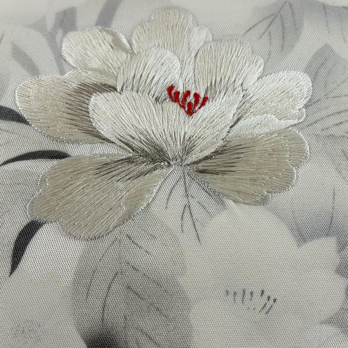 k2k  上品金糸刺繍　短冊花模様　グレーまだら灰　正絹　1HH72 開き名古屋帯 優品 関西仕立て 草花 枝花 銀糸 刺繍 クリーム 正絹